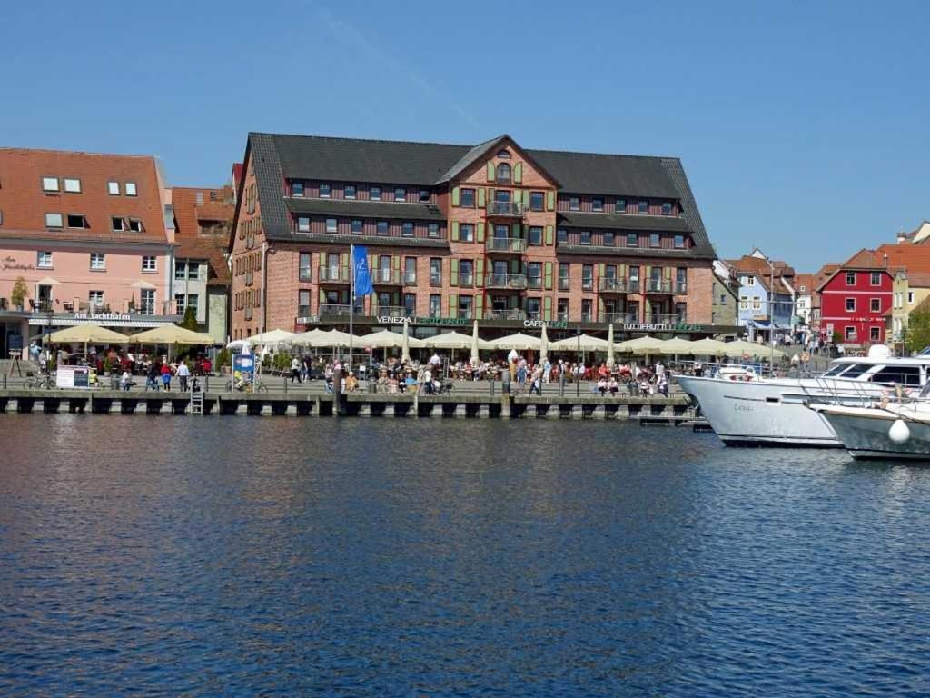 Ferienwohnung "An Der Waterkant" Objekt Id 12050-0 Waren  Kültér fotó